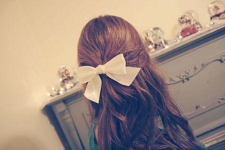 qq头像卡通背影唯美_图片头像女生气质背影_头像库