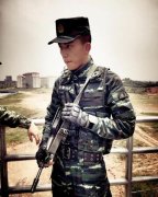 武警帅气卡通图片