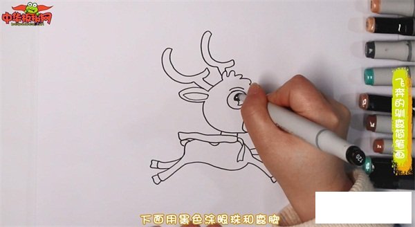 飞奔的驯鹿简笔画