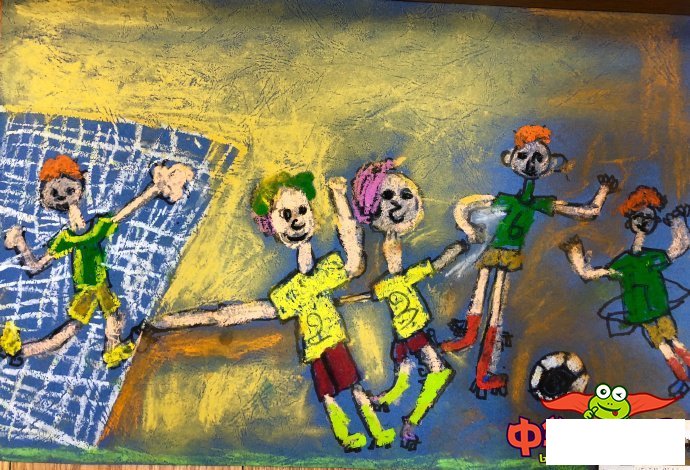 小朋友踢足球儿童画图片,关于踢足球的图画大全