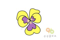 漂亮的三色堇简笔画