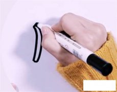 手把手教你画灯笼鱼简笔画步骤图解