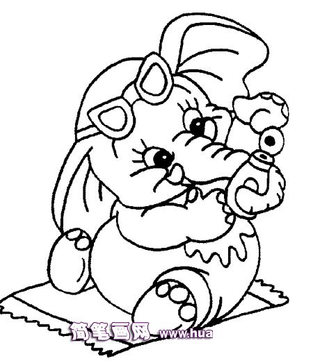 小象玩耍的简笔画