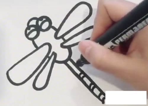 幼儿简笔画蜻蜓的画法步骤图解