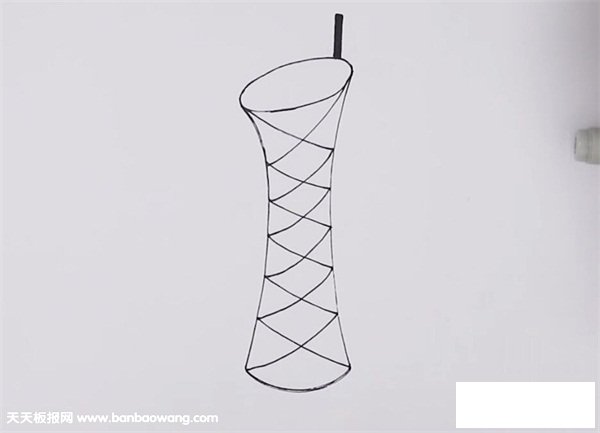 简易广州塔怎么画