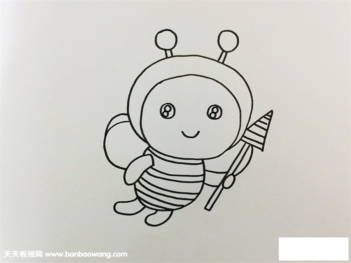 卡通小蜜蜂简笔画彩色