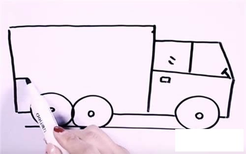 洒水车简笔画