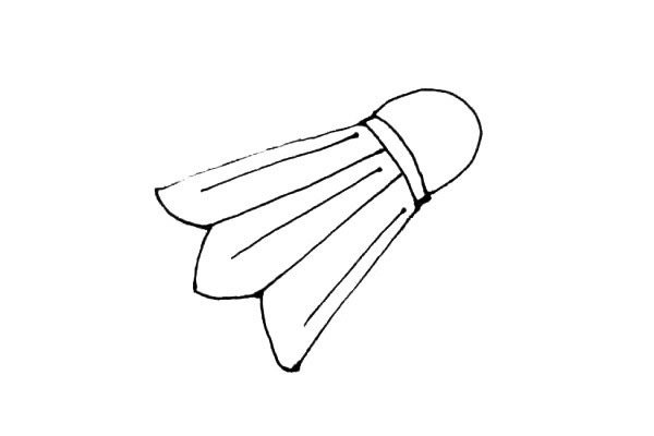 第五步:在羽毛中间画上一条中线,一共画上三条。