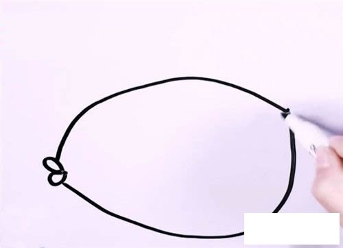 怎么画一条花斑鱼 花斑鱼的简笔画图解步骤